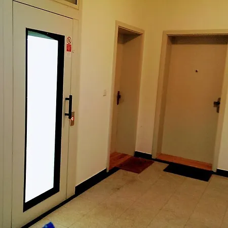 Gorgeous Flat Amazing Location Walking Dist Castle Apartament Praga