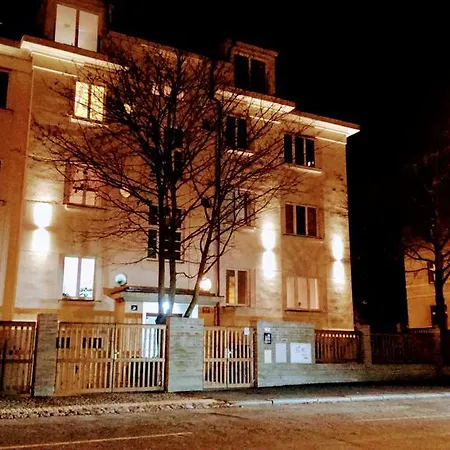 Gorgeous Flat Amazing Location Walking Dist Castle Praga